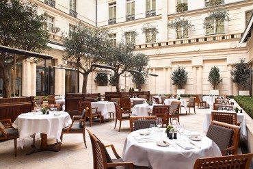 Terrasse Le Jardin Secret Le Royal Monceau Raffles Paris Paris Capitale