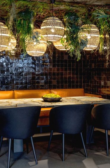 L’Ours sort au resto