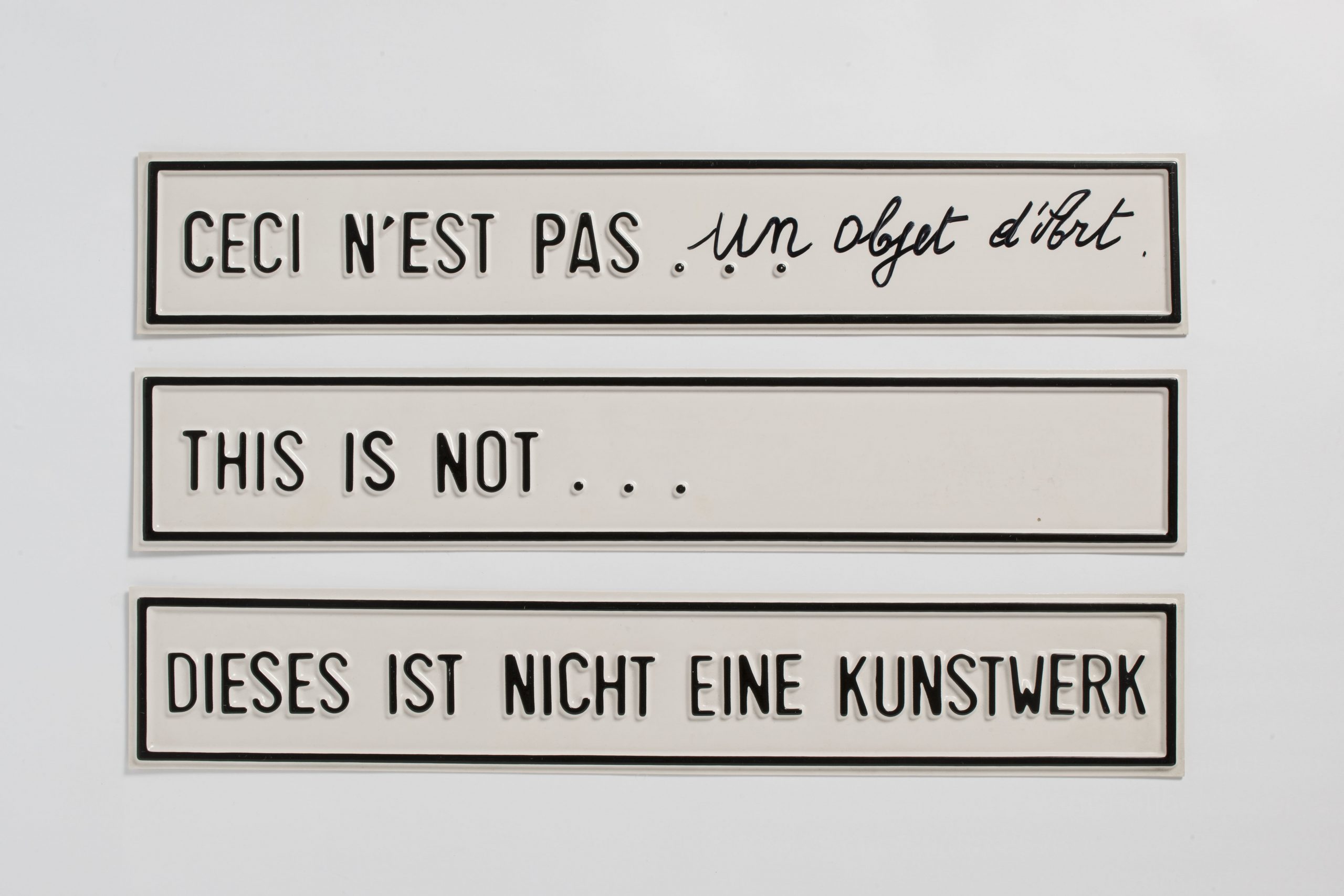 Marcel Broodthaers. Ceci n‘est pas un objet d‘art, This is not…, Dieses ist nicht eine Kunstwerk, 1972©Konrad Fischer Galerie