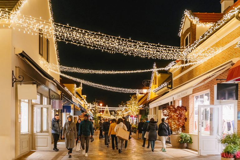 La Vallée Village : bienvenue au Grand Hôtel de Noël