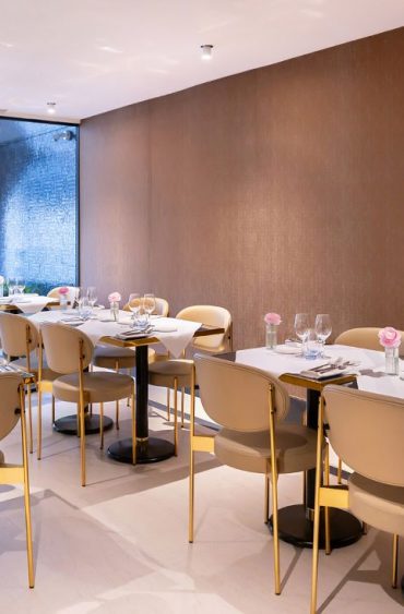 Sotheby’s met les petits plats plats dans les grands