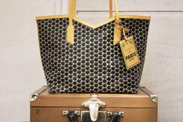 Le 34 M, une boutique confidentielle Moynat avenue Montaigne
