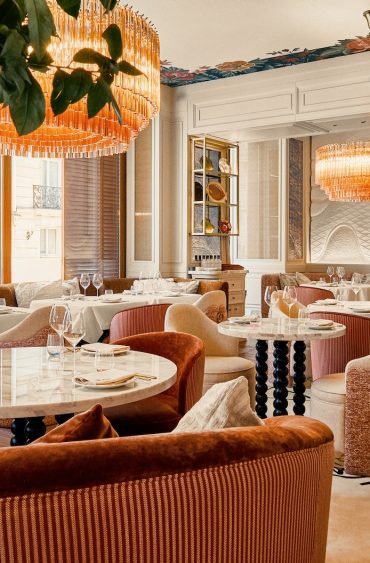 Truffe, terrazzo & DJ set: le glam italien selon La Baia