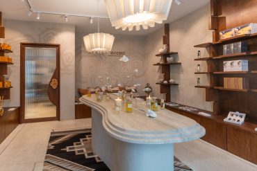 Un parfum de succès pour la première boutique Hozho