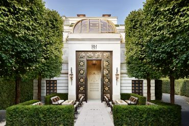 RH, the epicenter of American luxury finally arrives in Paris