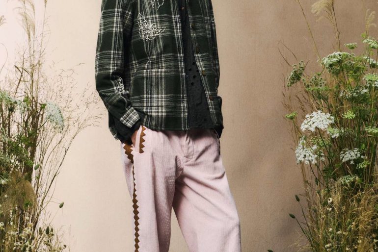 Baziszt a enfin ouvert une boutique