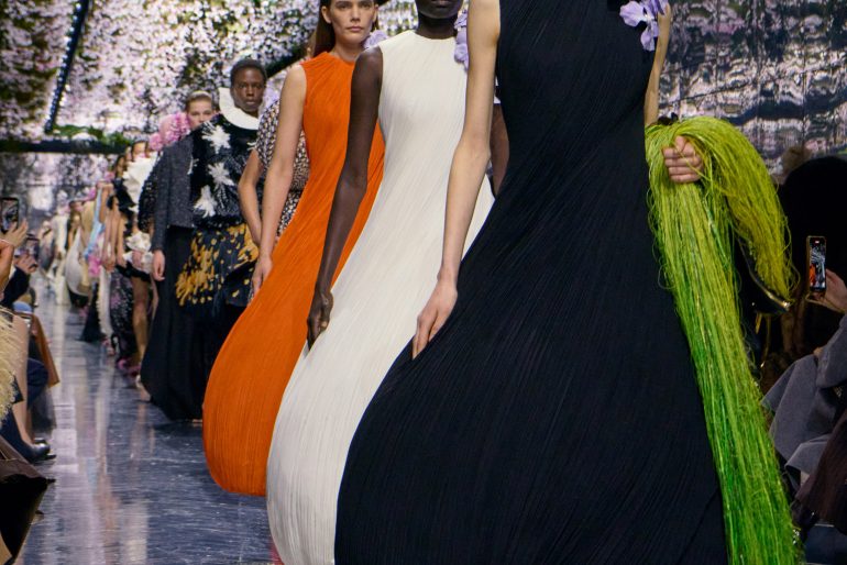 A new grammar for Dior