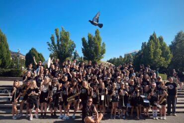 Une fanfare norvégienne fait vibrer le Faubourg Saint-Honoré