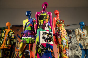 L’univers flamboyant de Gianni Versace s’invite à Paris