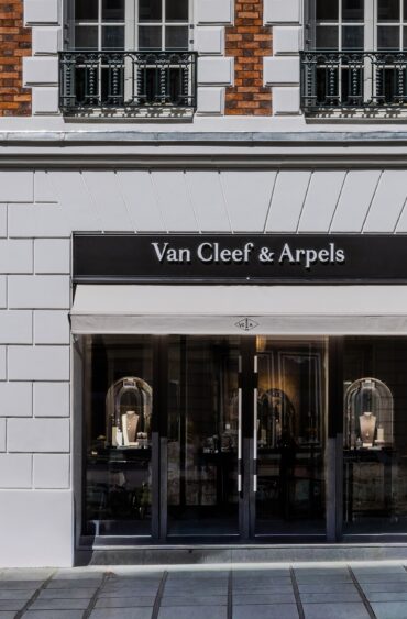 Van Cleef & Arpels au cœur du Triangle d’Or
